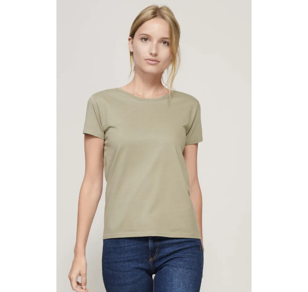 n03579A_pioneer_women